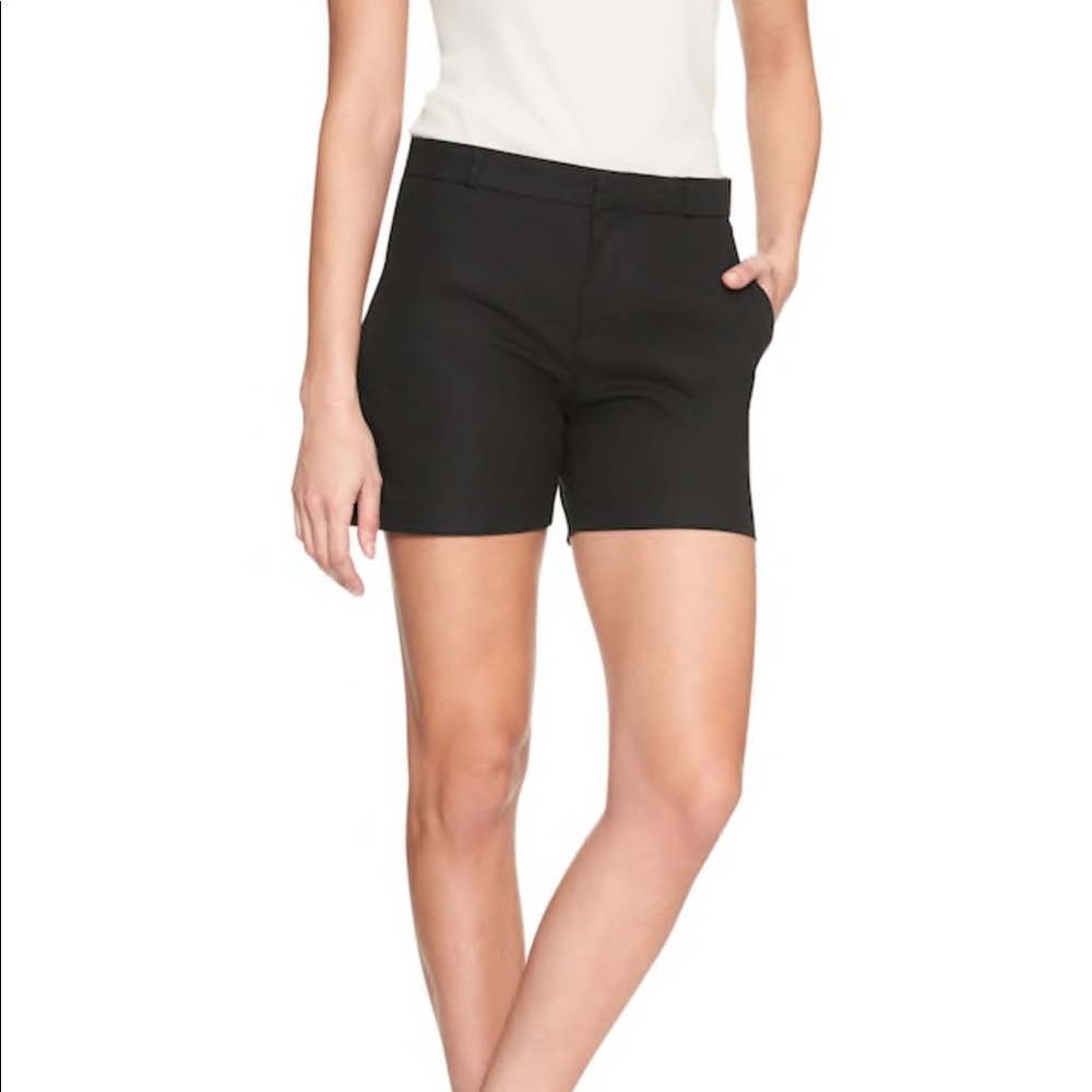 Banana Republic Black Tailored Shorts - EUC - Sz 4